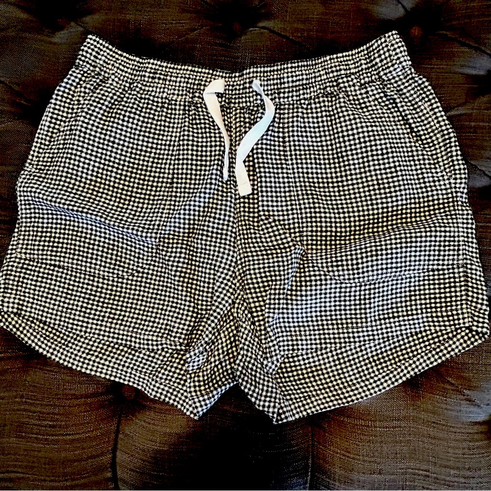 Quince 100% European Linen shorts